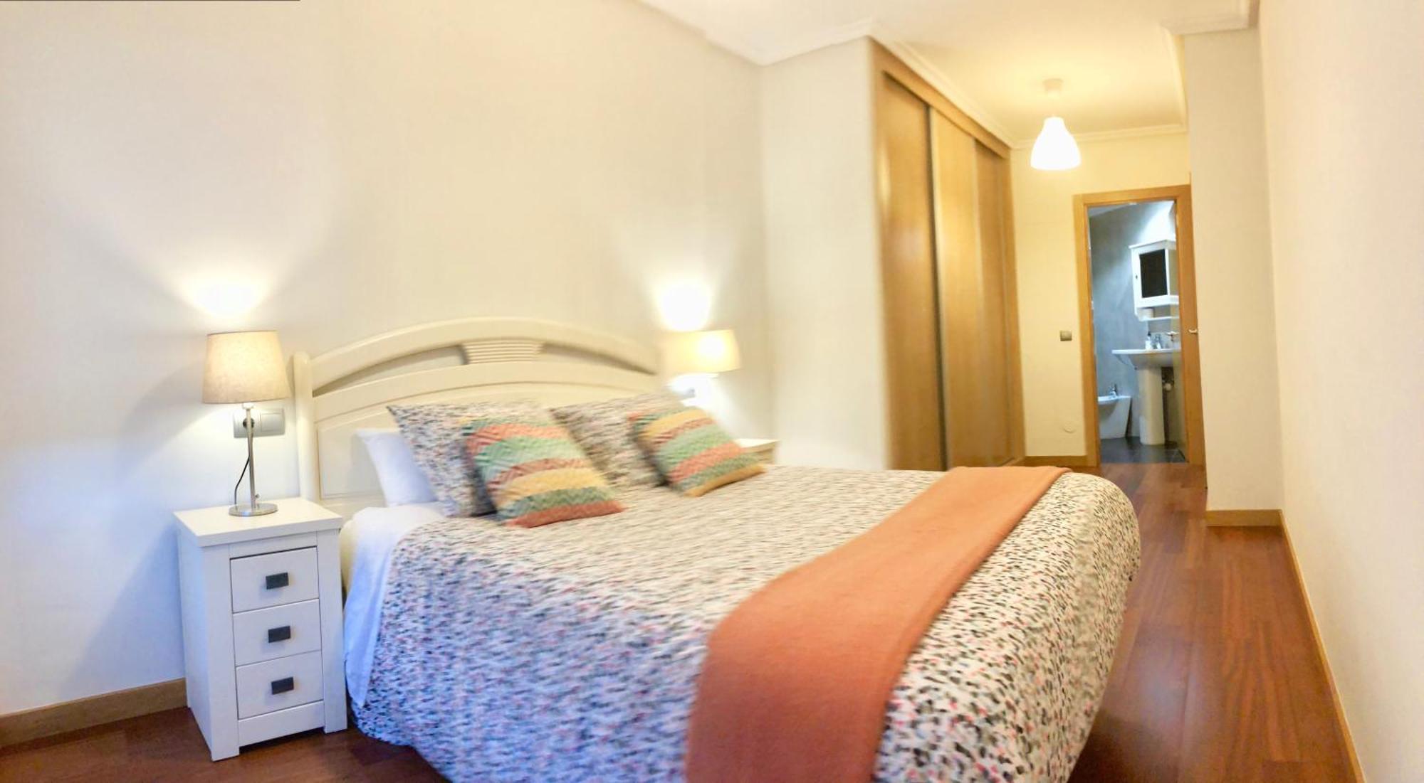 Apartamento Europa Jardin โอเบียโด ภายนอก รูปภาพ