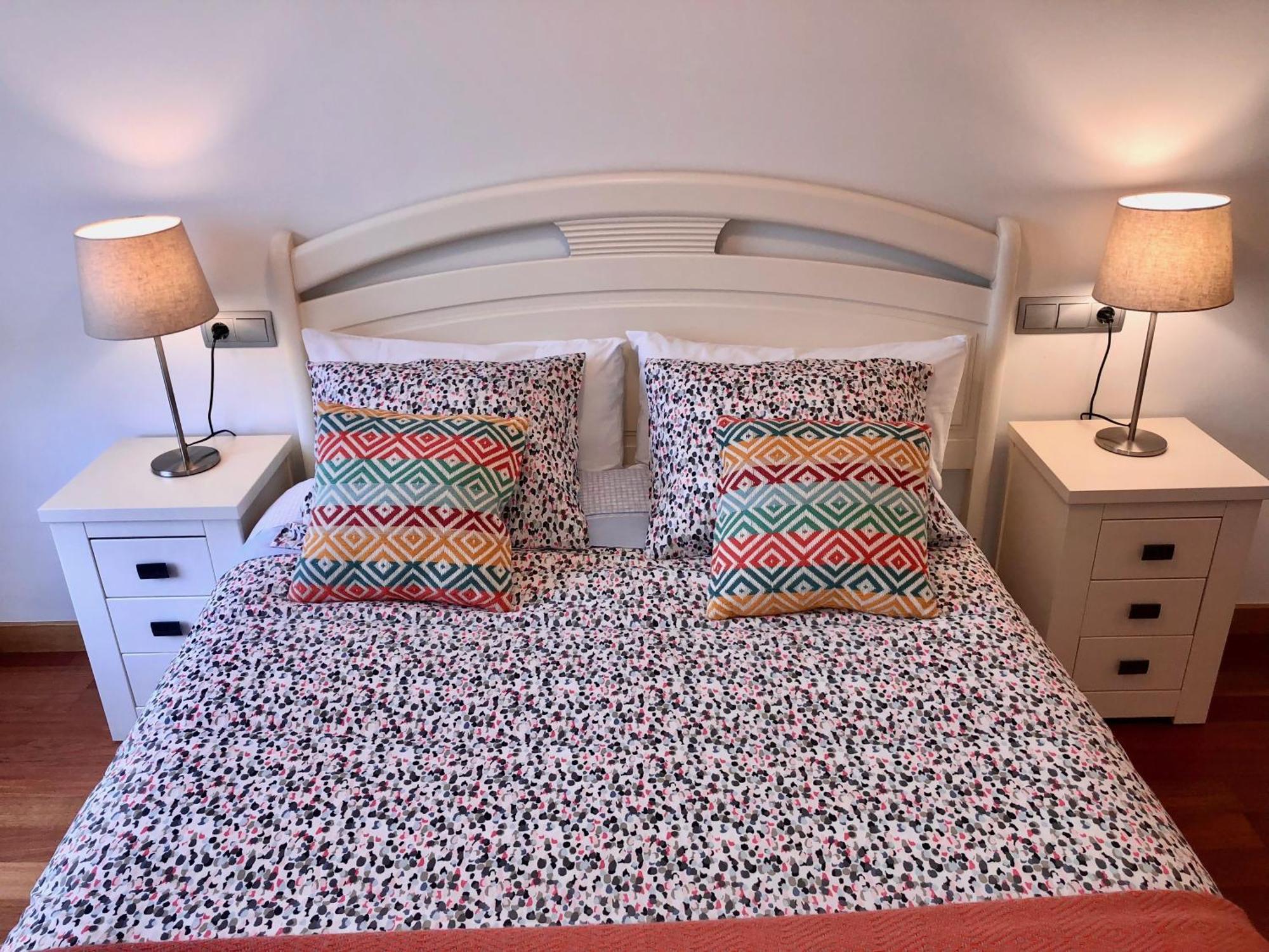 Apartamento Europa Jardin โอเบียโด ภายนอก รูปภาพ