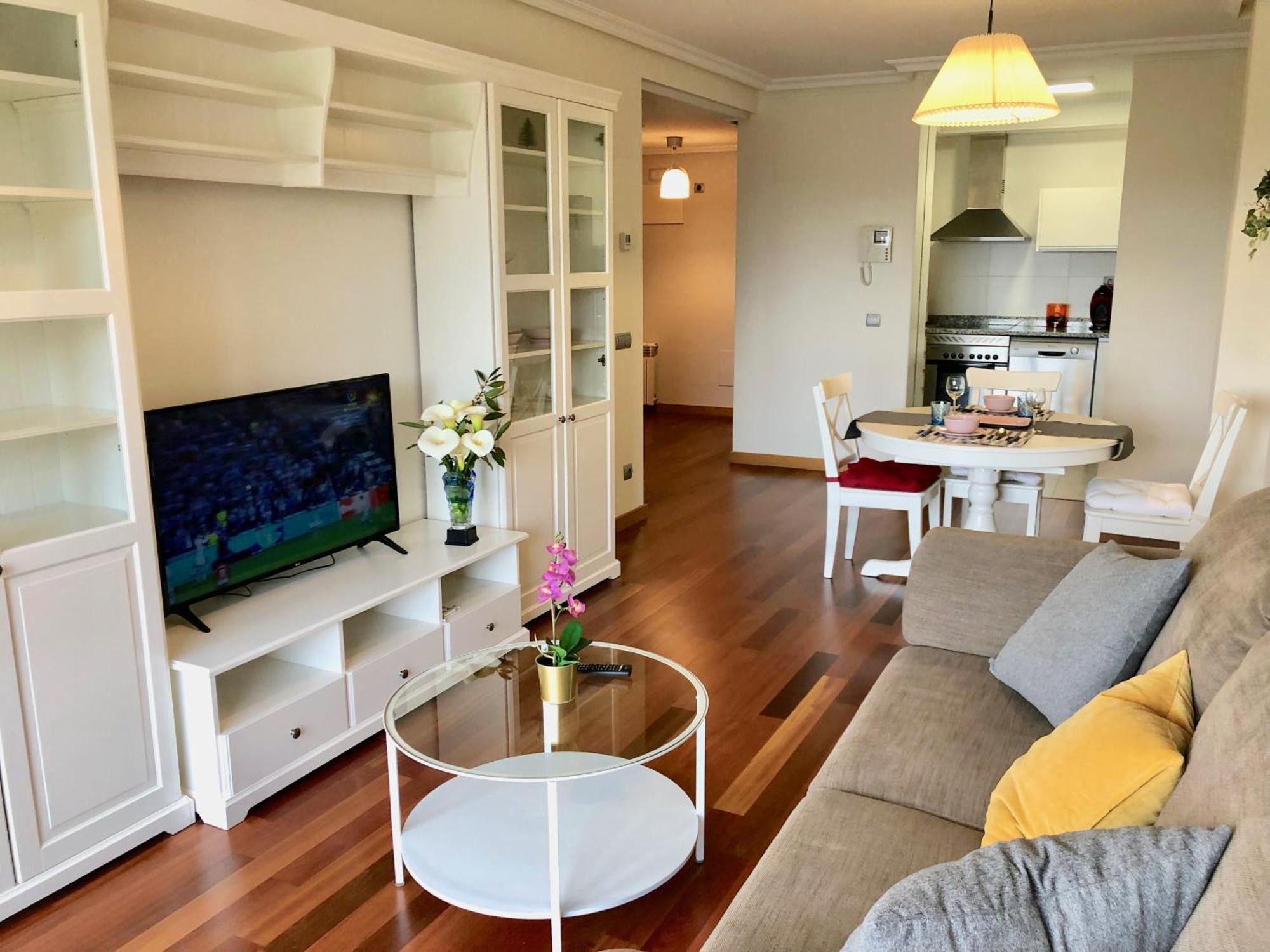 Apartamento Europa Jardin โอเบียโด ภายนอก รูปภาพ